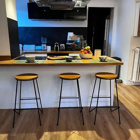 Apartman 4 Pieces Climatise, Dependance, Double Terrasse, Jardin, Centre Cannet